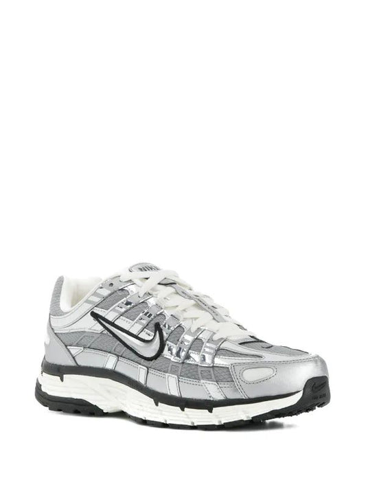 Nike P-6000 – Metallic Silver/White
