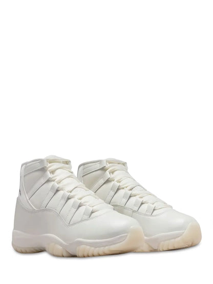 Air Jordan 11 Retro "Pure White"