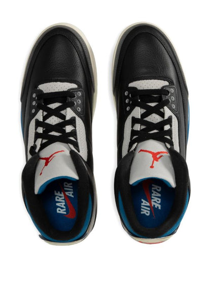 Air Jordan 3 Retro – Classic Black & Electric Blue Edition