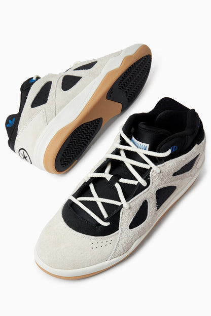 adidas x Bad Bunny: Response CL "Wonder White"