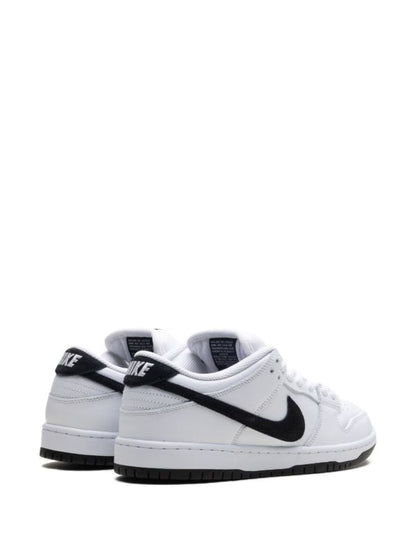 Nike SB Dunk Low Pro – White/Black-Gum