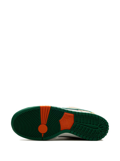 Nike SB Dunk Low x Jarritos