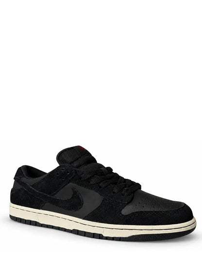 Nike SB Dunk Low Premium - Off-Noir / Black Suede
