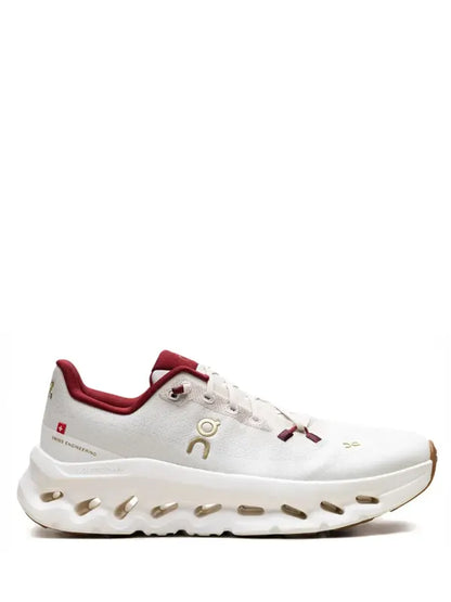 On Running Cloudtilt - White / Burgundy Gold