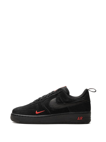 Nike Air Force 1 '07 - Black / Crimson Accent