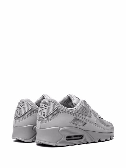 Nike Air Max 90 in Wolf Grey