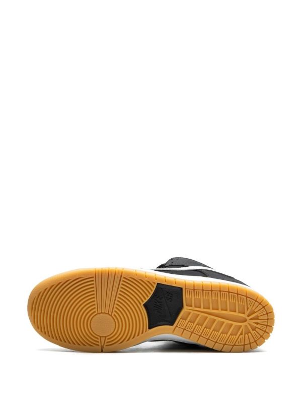 Nike SB Dunk Low Pro – Black/White-Gum