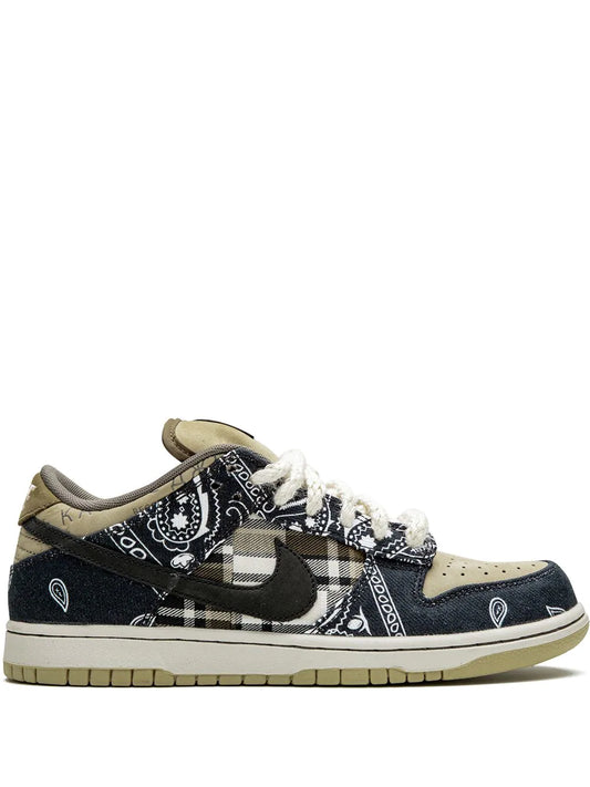 Nike SB Dunk Low x Travis Scott