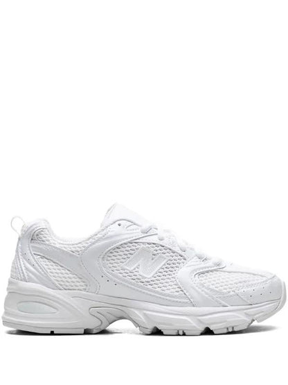 New Balance 530 'Triple White' – The Ultimate Retro Icon.