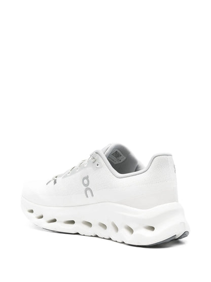 On Running Cloudsurfer - All-White Edition
