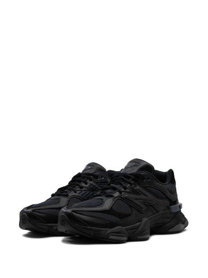 New Balance 9060 - Triple Black